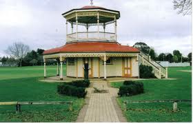 Band Stand